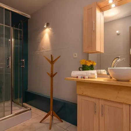 Apartment Apt. La Larze 58 - Happy